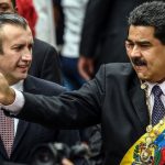 el-presidente-de-venezuela-nicolas-maduro-d-junto-a-su-vicepresidente-tareck-el-aissami-afp-_903_573_1449875